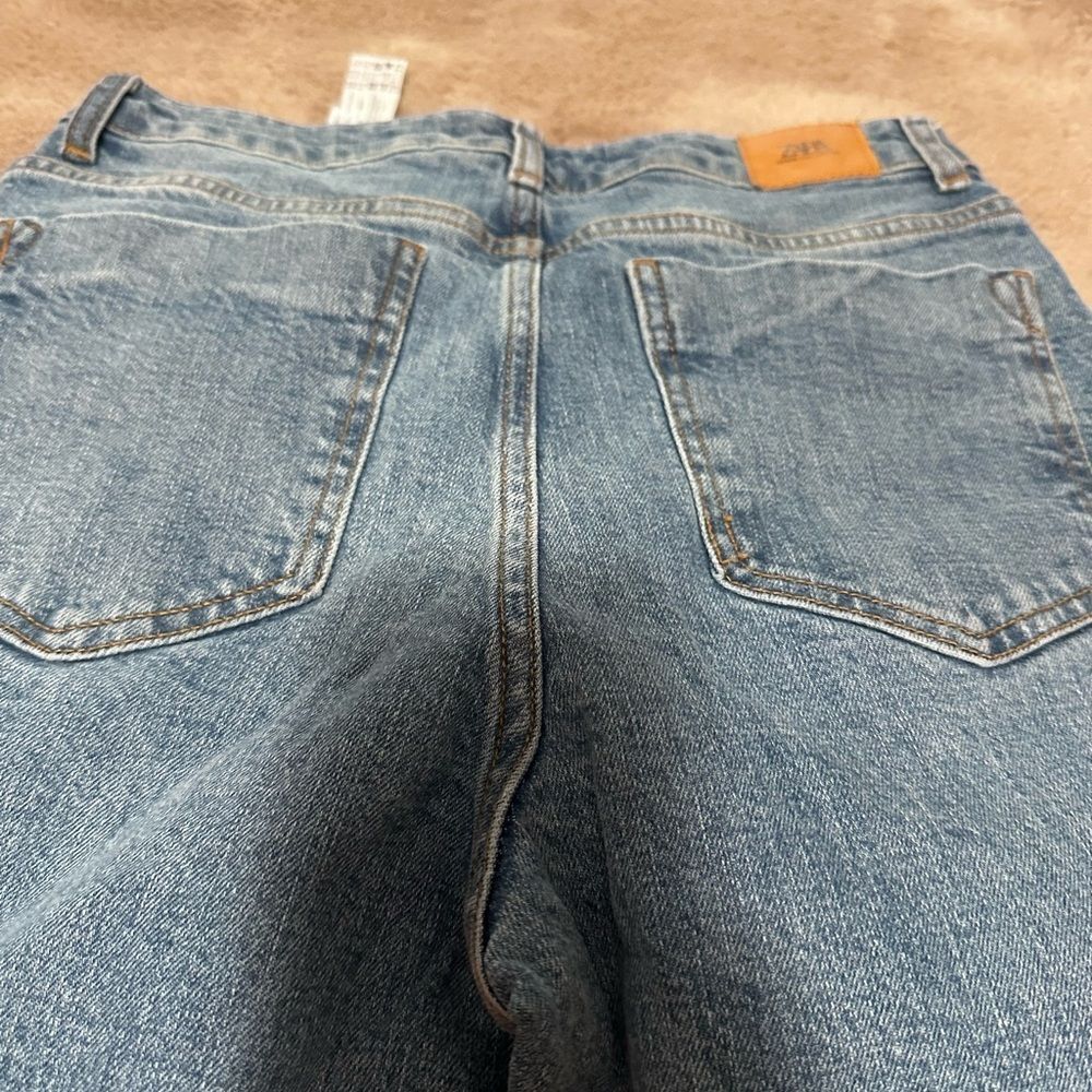 Zara Women's Straight Leg Jeans - Light Blue - Picture 3 of 5
